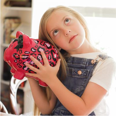 girl with piggy bank